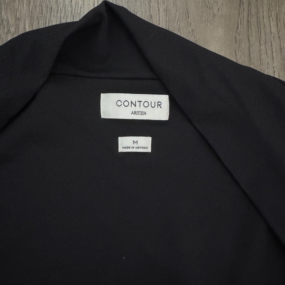 Aritzia Black Sleeveless Blouse - Picture 3 of 3